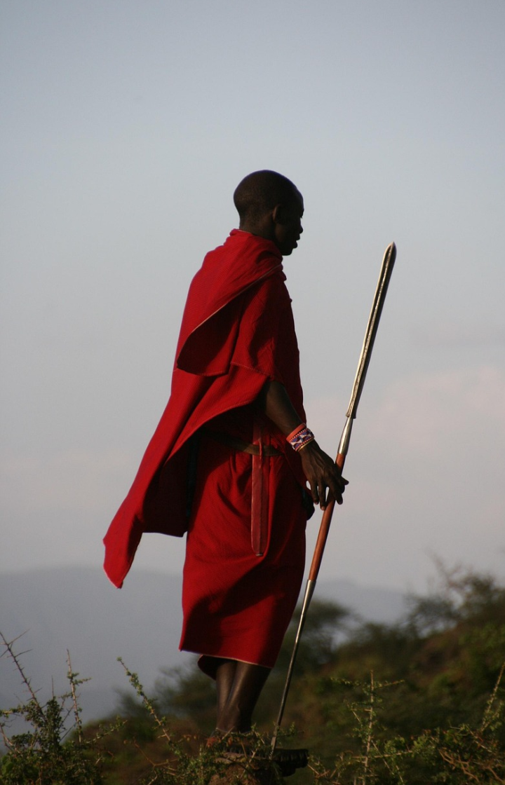6 Days – Masai Mara, Lake Naivasha, Amboseli & Tsavo West To Kenya Beach Safari  Massai People