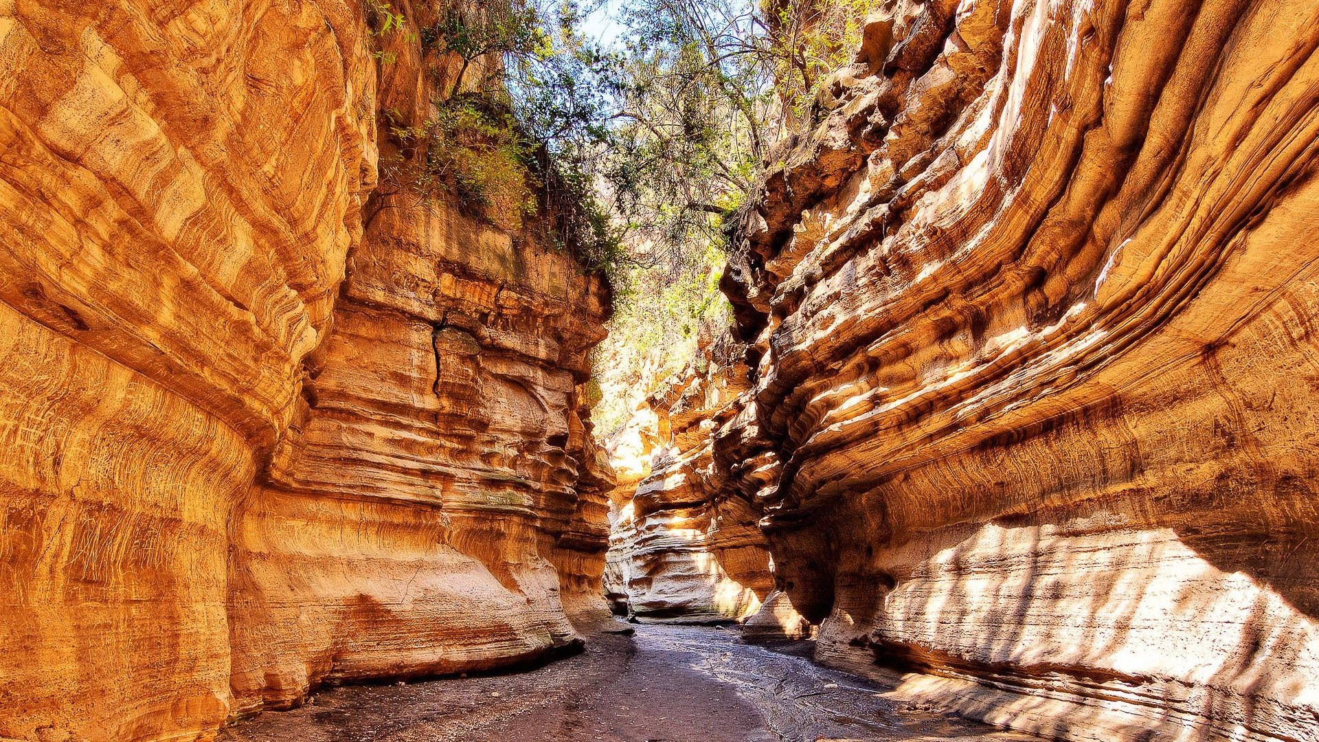 Hell’s Gate National Park Attractions