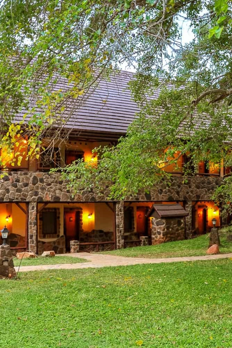 Kilaguni Serena Lodge