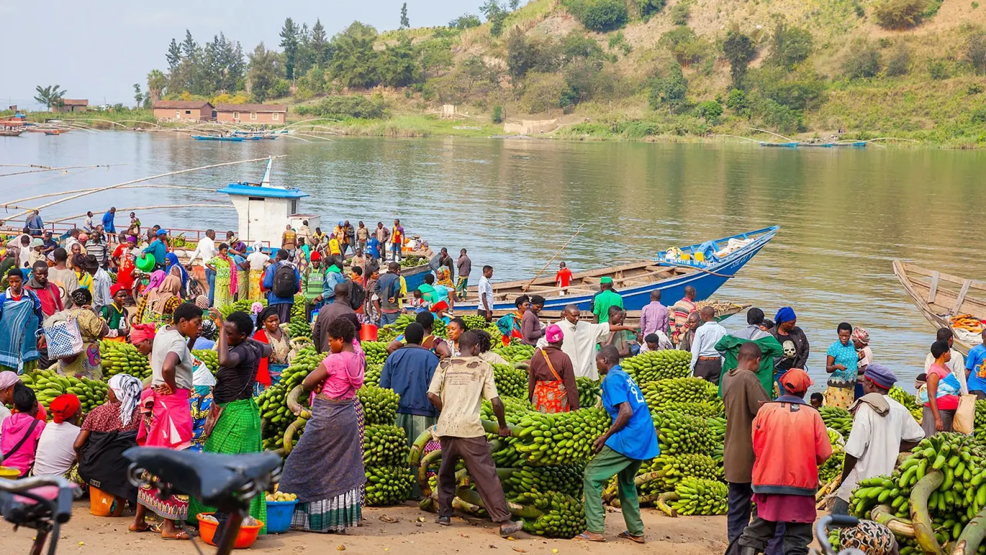 Lake Kivu Attraction