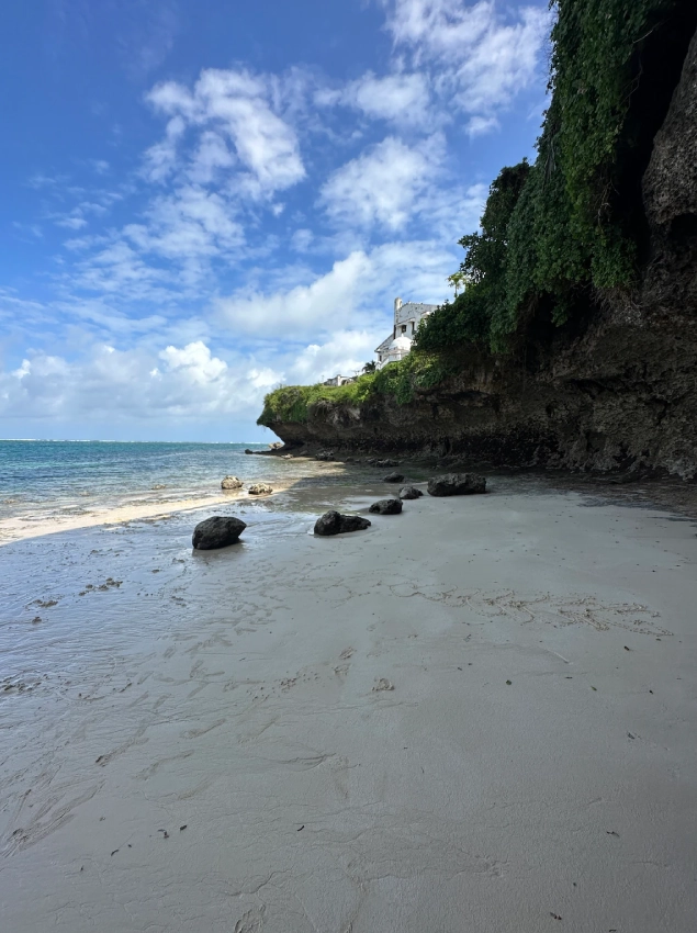 Mombasa diani beach