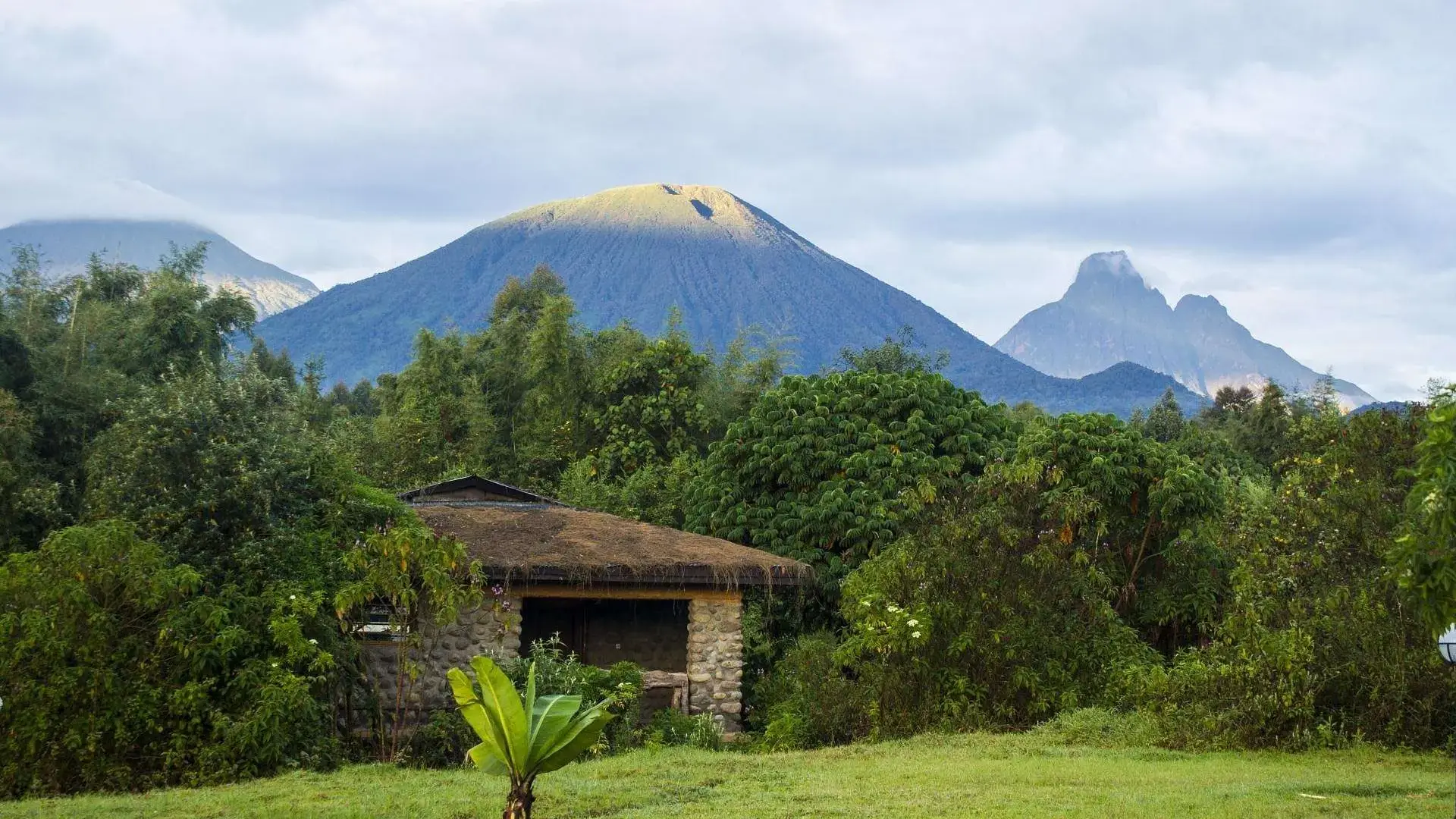 Volcanoes National Park Attraction